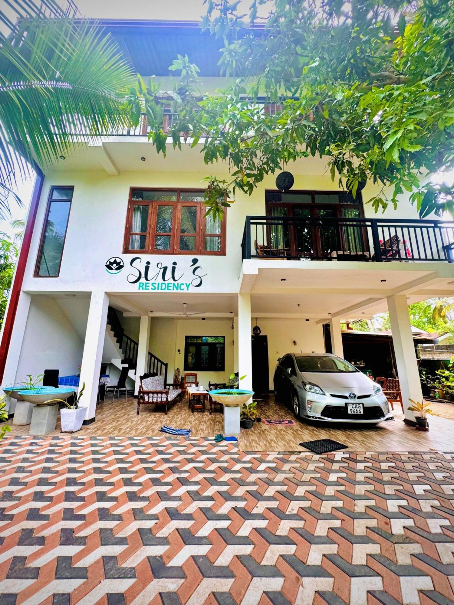 Siri'S Residency Apartment Habaraduwa Central Exterior photo